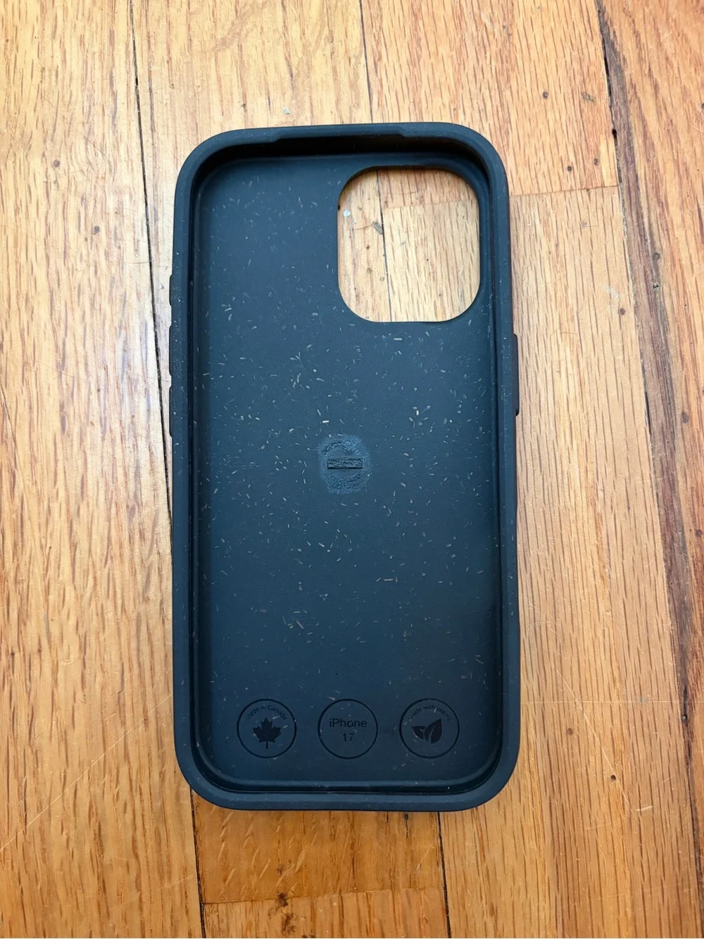 pela Black Protective Phone Case for iPhone 17
